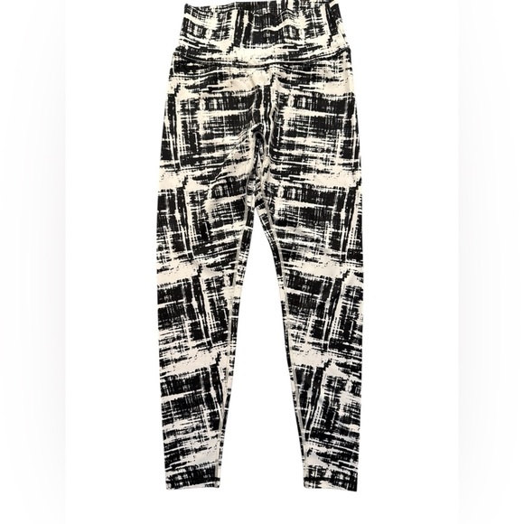 Buffbunny Rebel “Triggered” Leggings - Picture 3 of 6